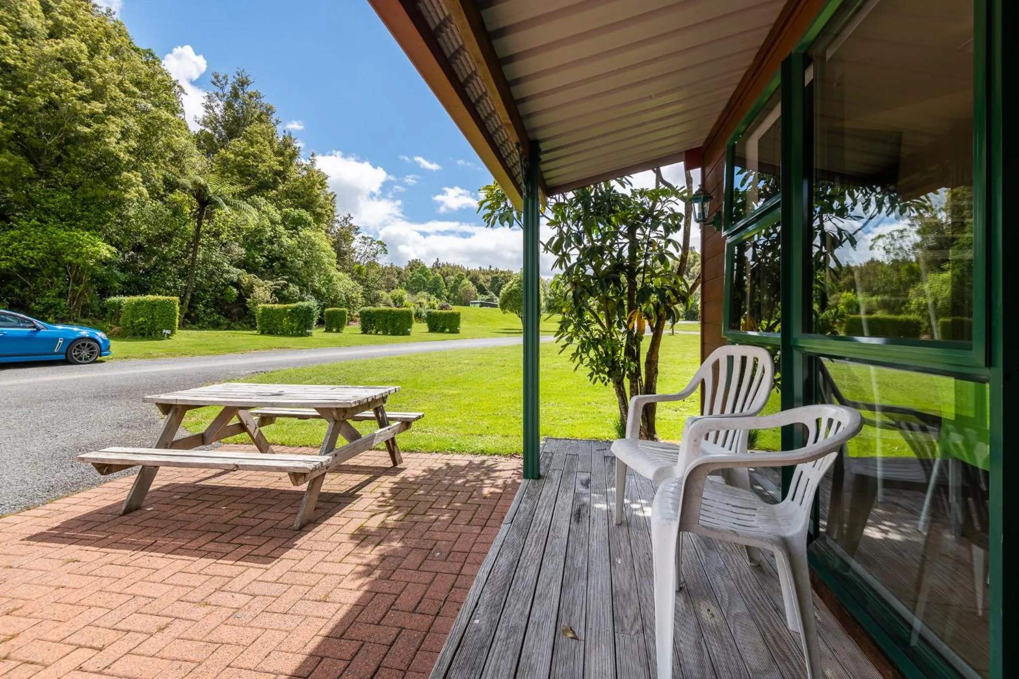 Patio in Blue Lake TOP 10 Holiday Park