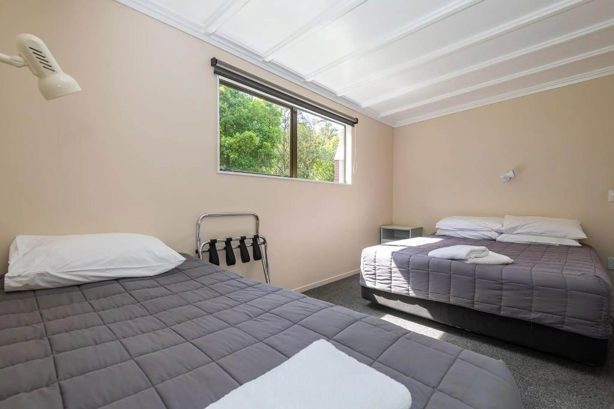 Bed in Blue Lake TOP 10 Holiday Park