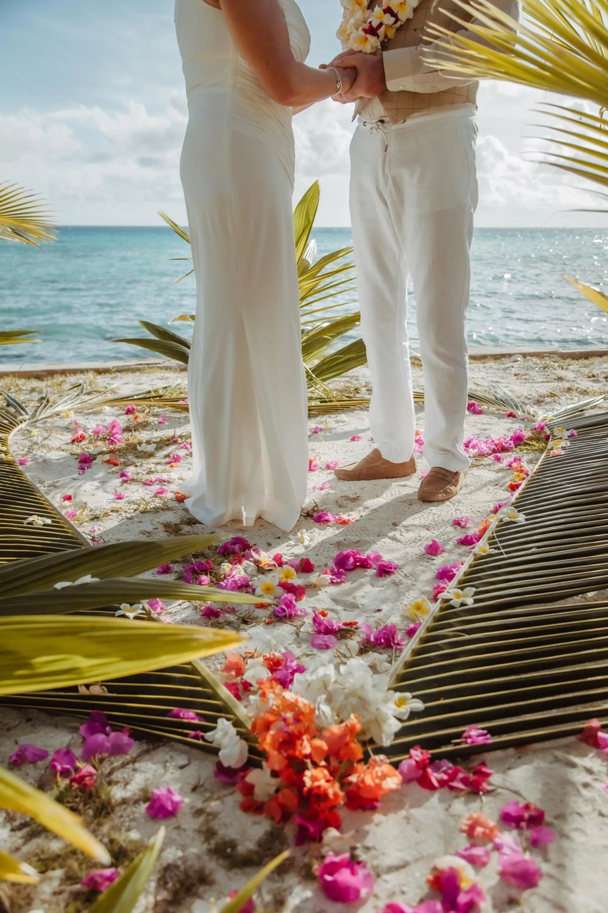 wedding in Hotel Kia Ora Resort & Spa