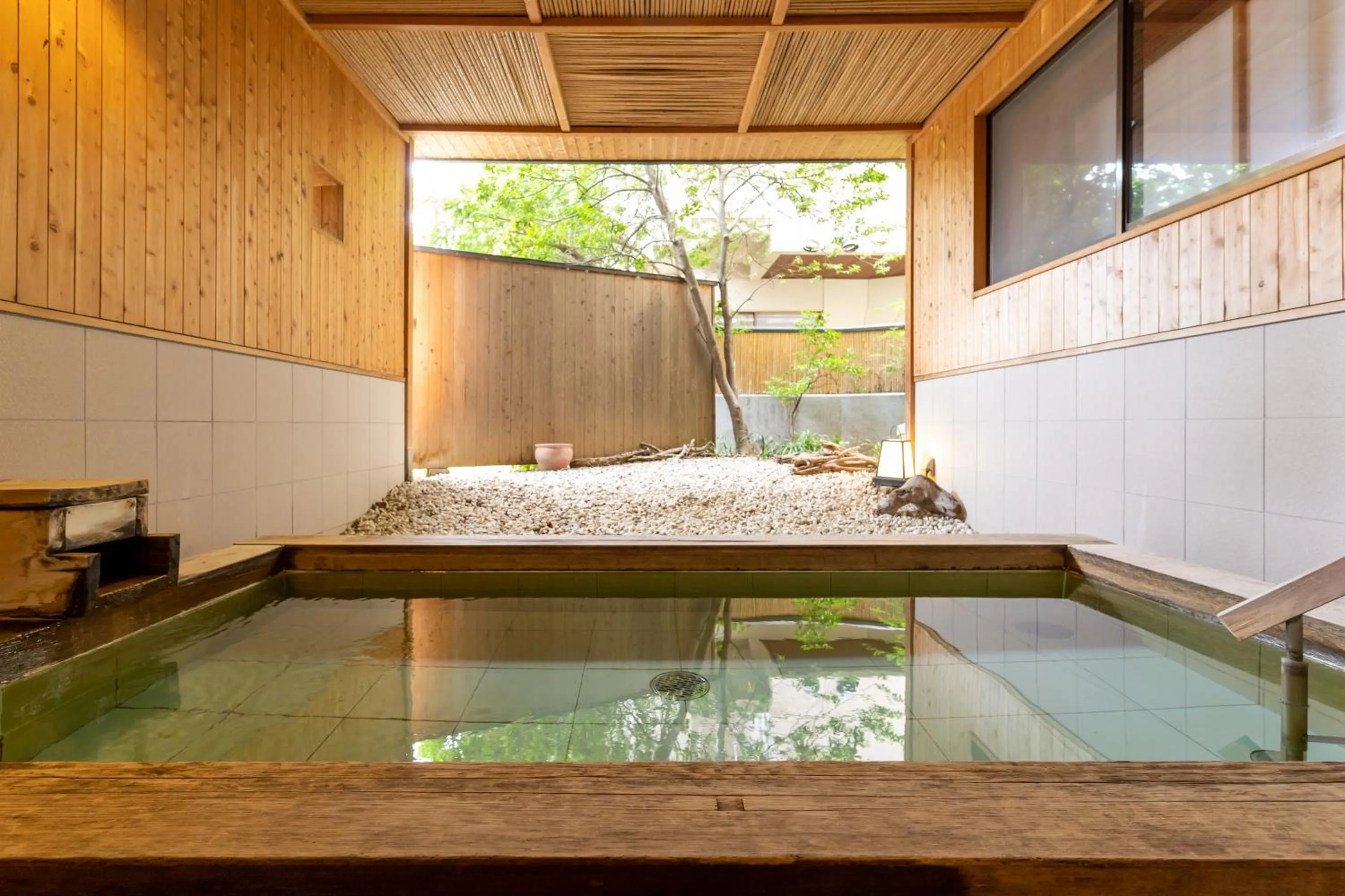 Hot Spring Bath in Yumotoya