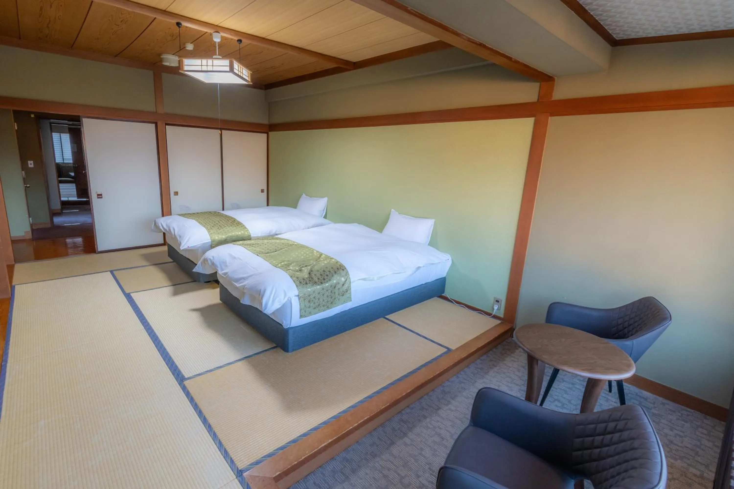 Photo of the whole room, Bed in Yumotoya