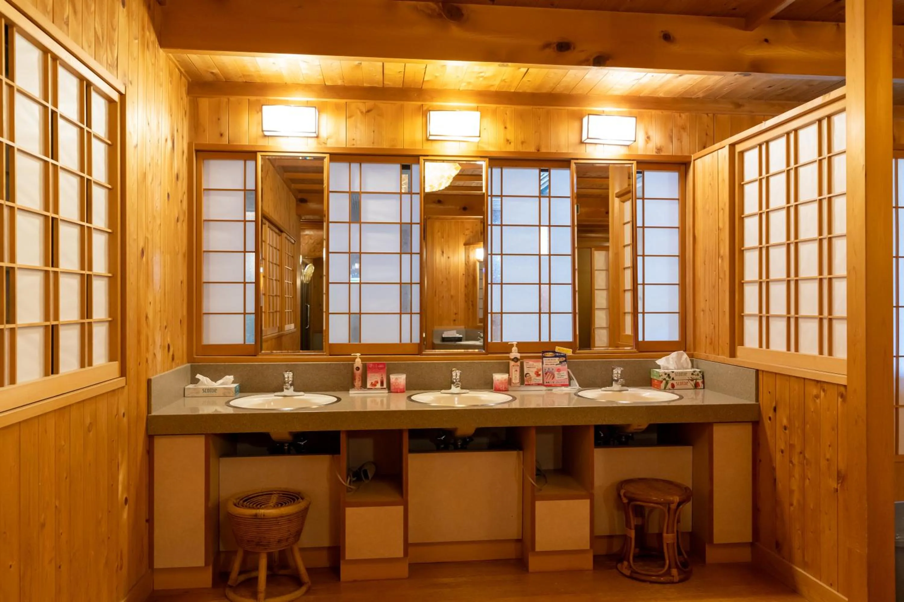 Public Bath in Yumotoya