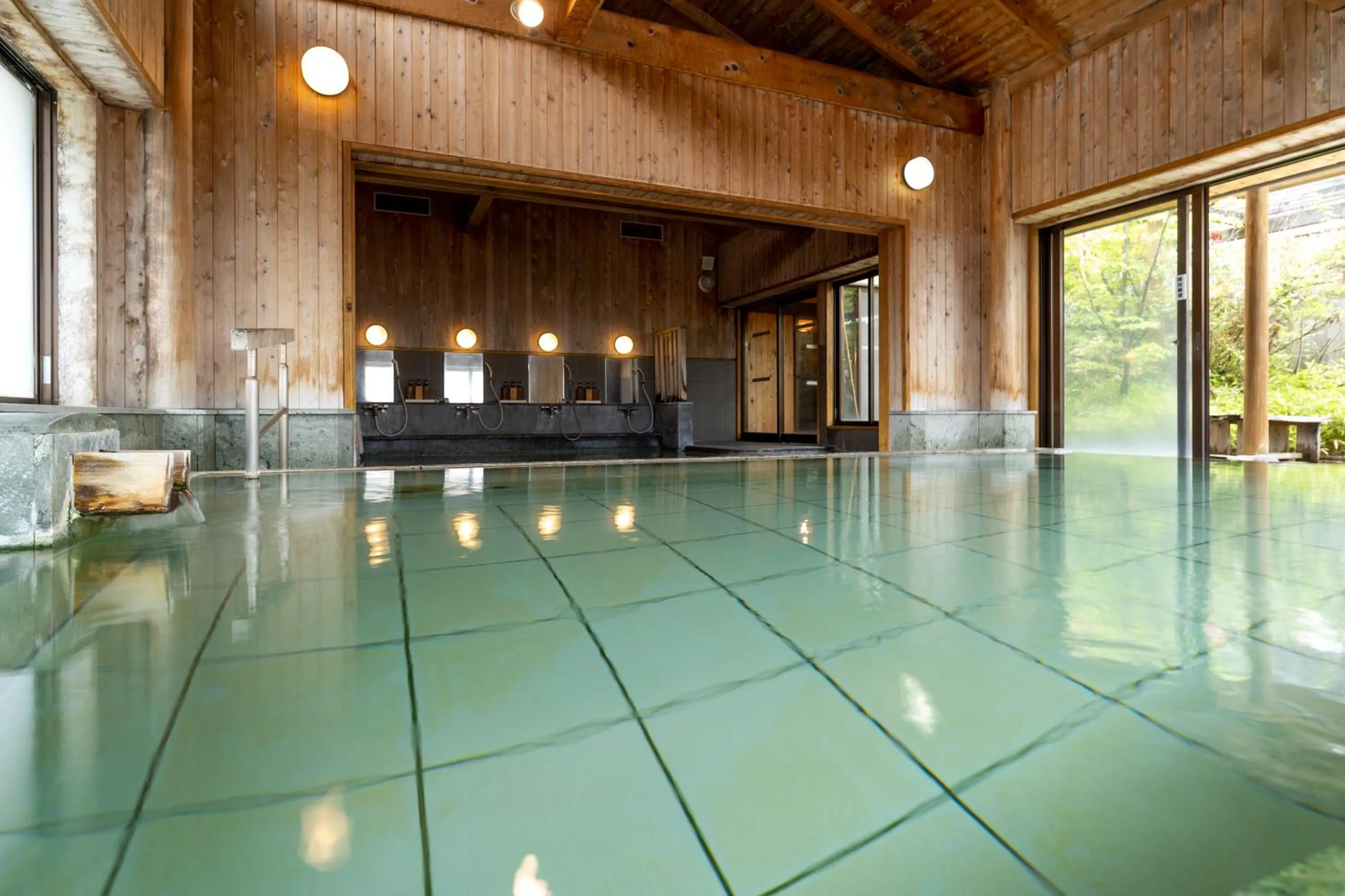 Hot Spring Bath in Yumotoya