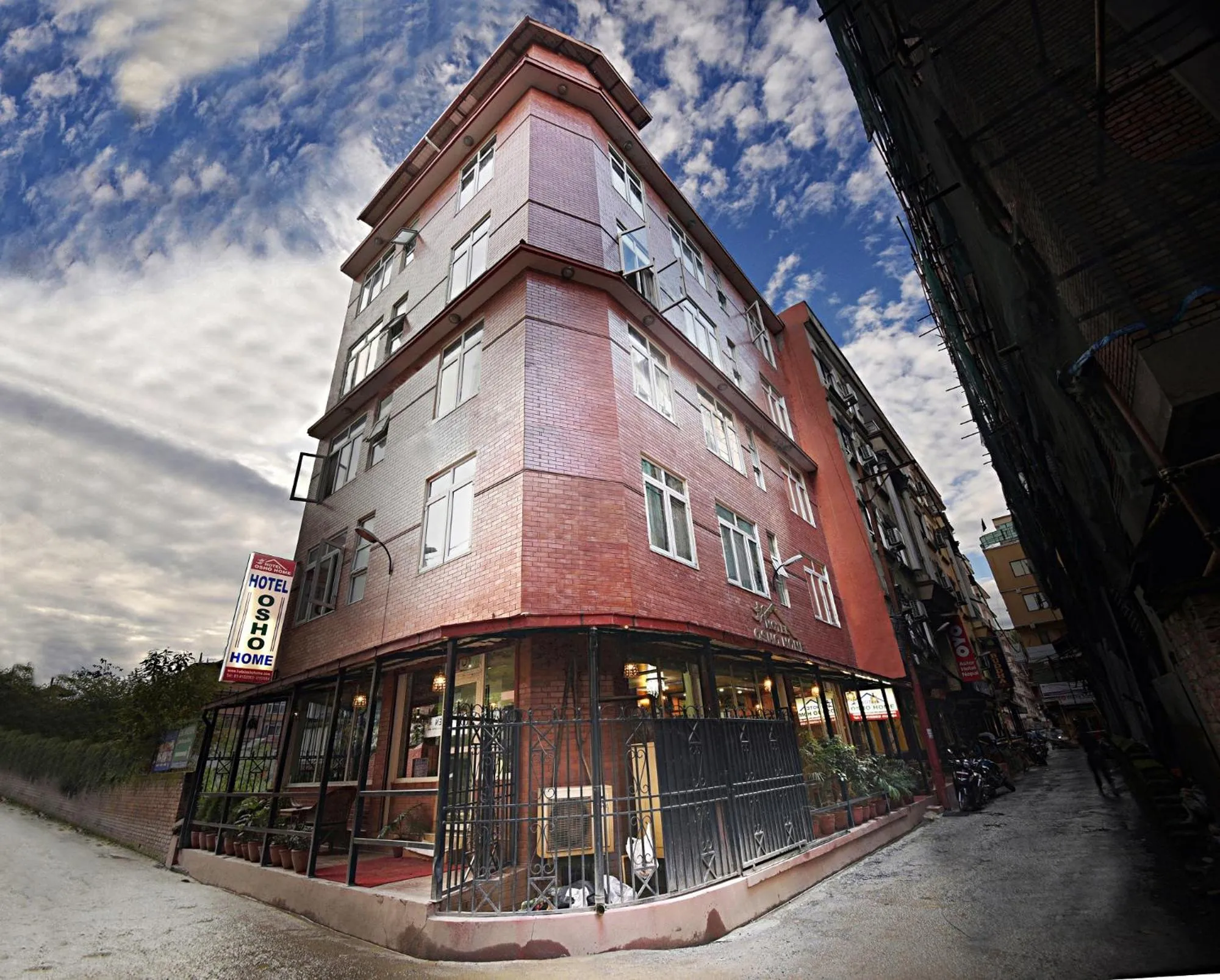 Property building in Hotel Osho Home