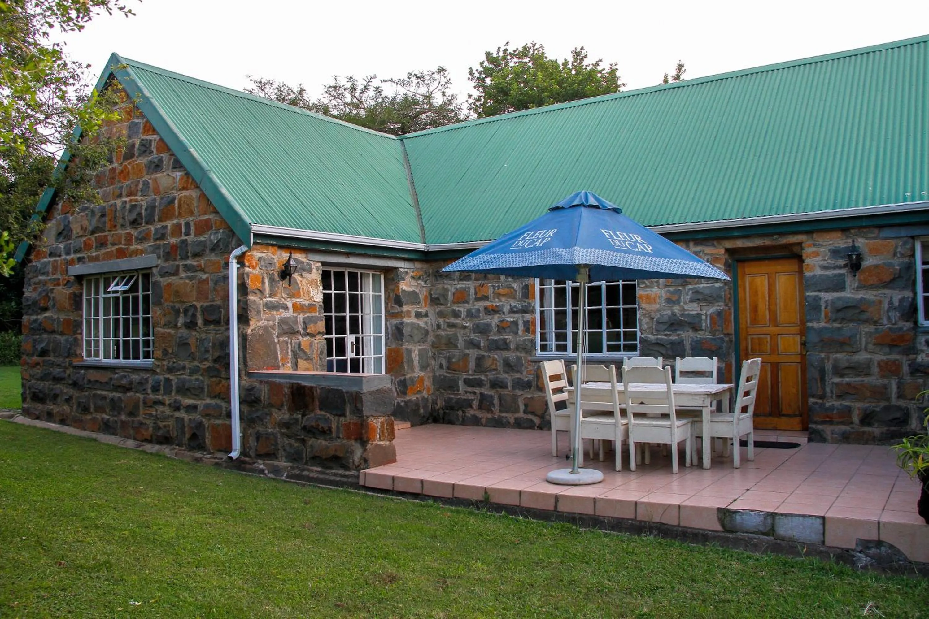 Property building in Spion Kop Lodge