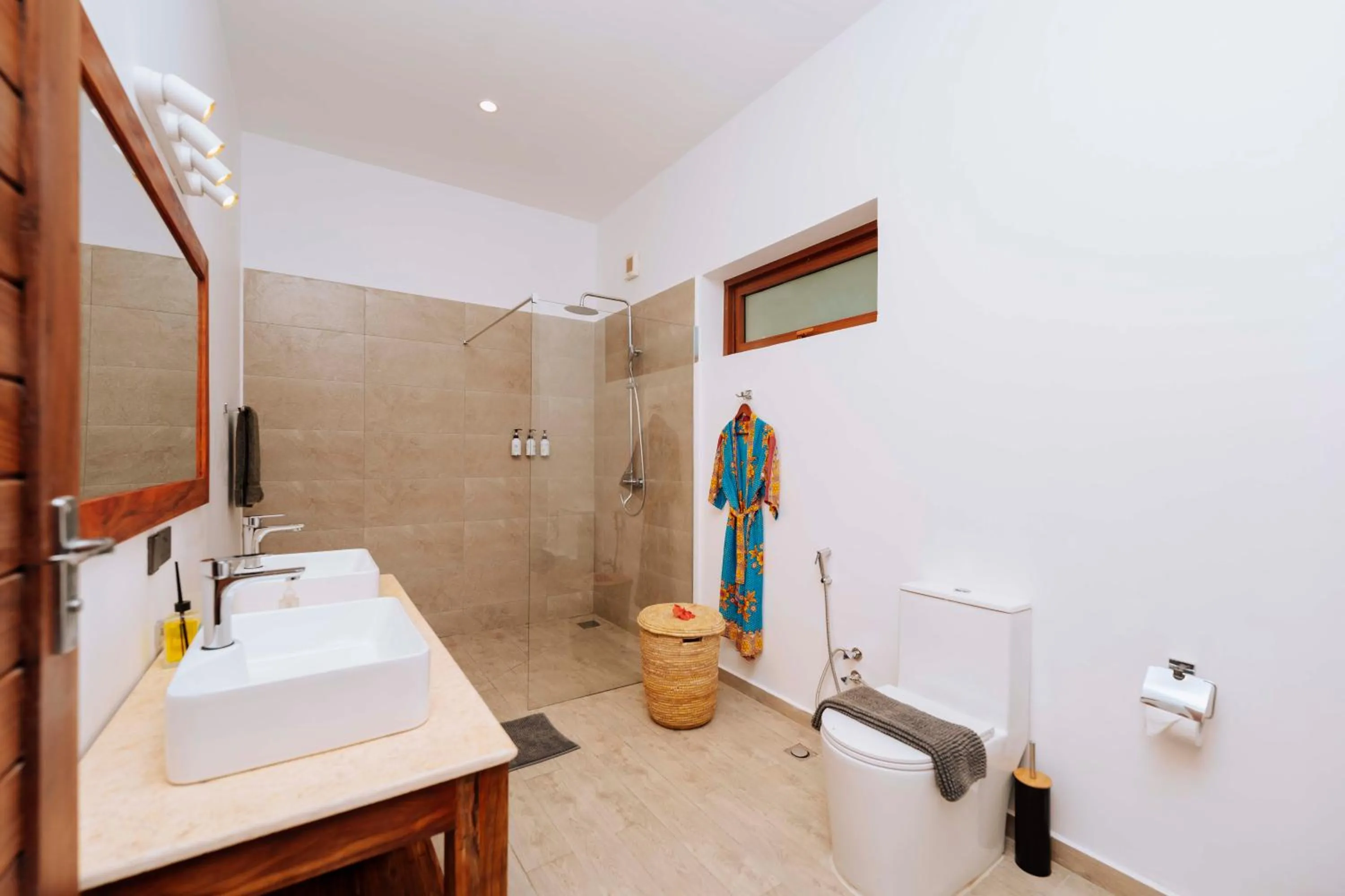 Bathroom in Pongwe Beach Hotel