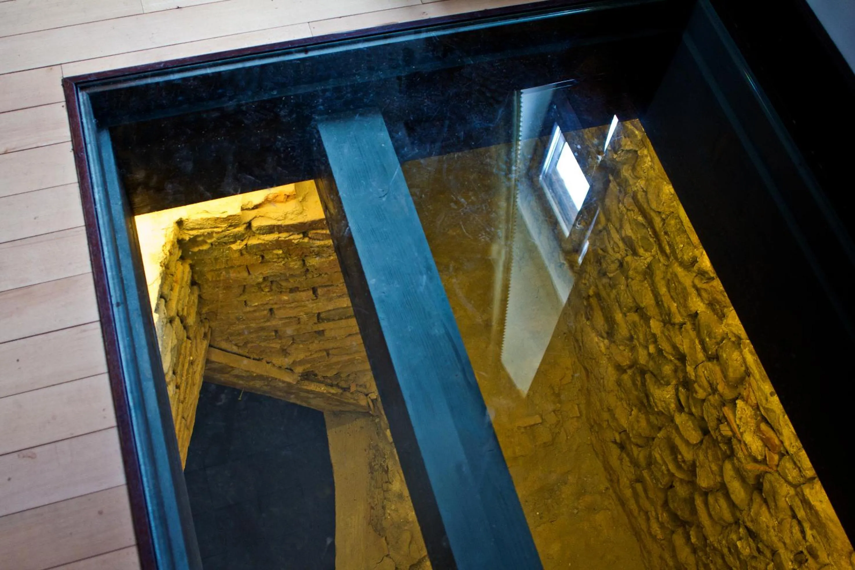 Decorative detail in Castle Hotel Daniel