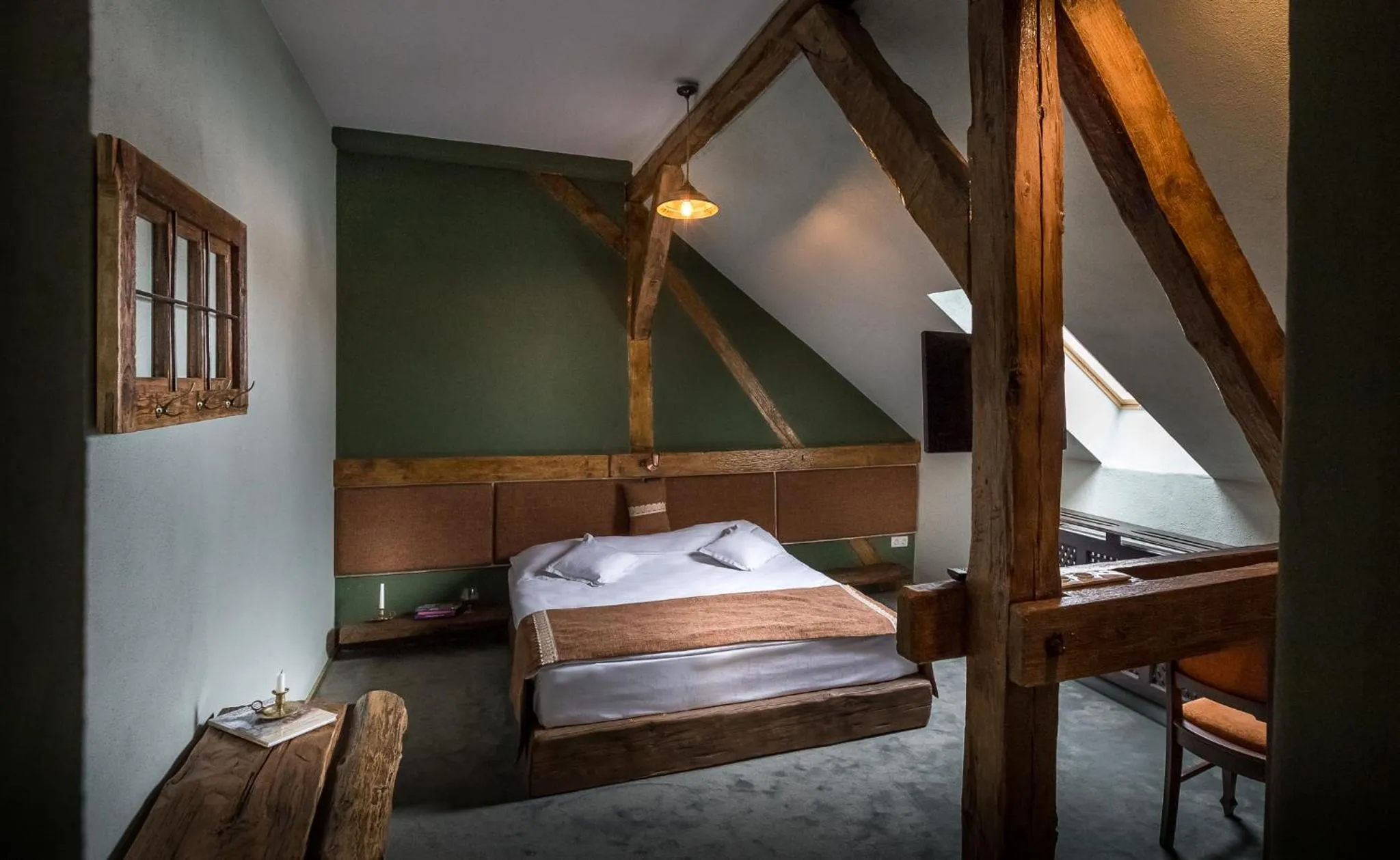 Bed in Castle Hotel Daniel