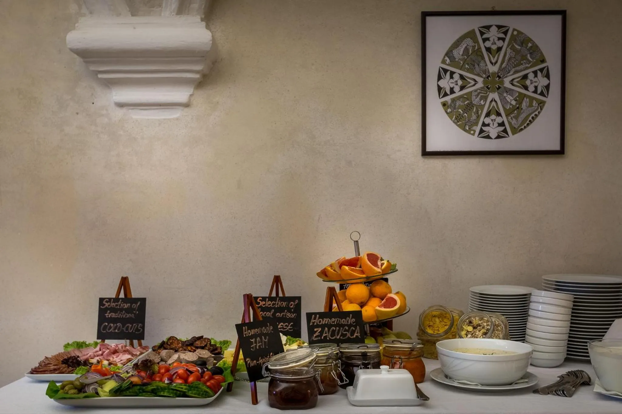 Buffet breakfast in Castle Hotel Daniel