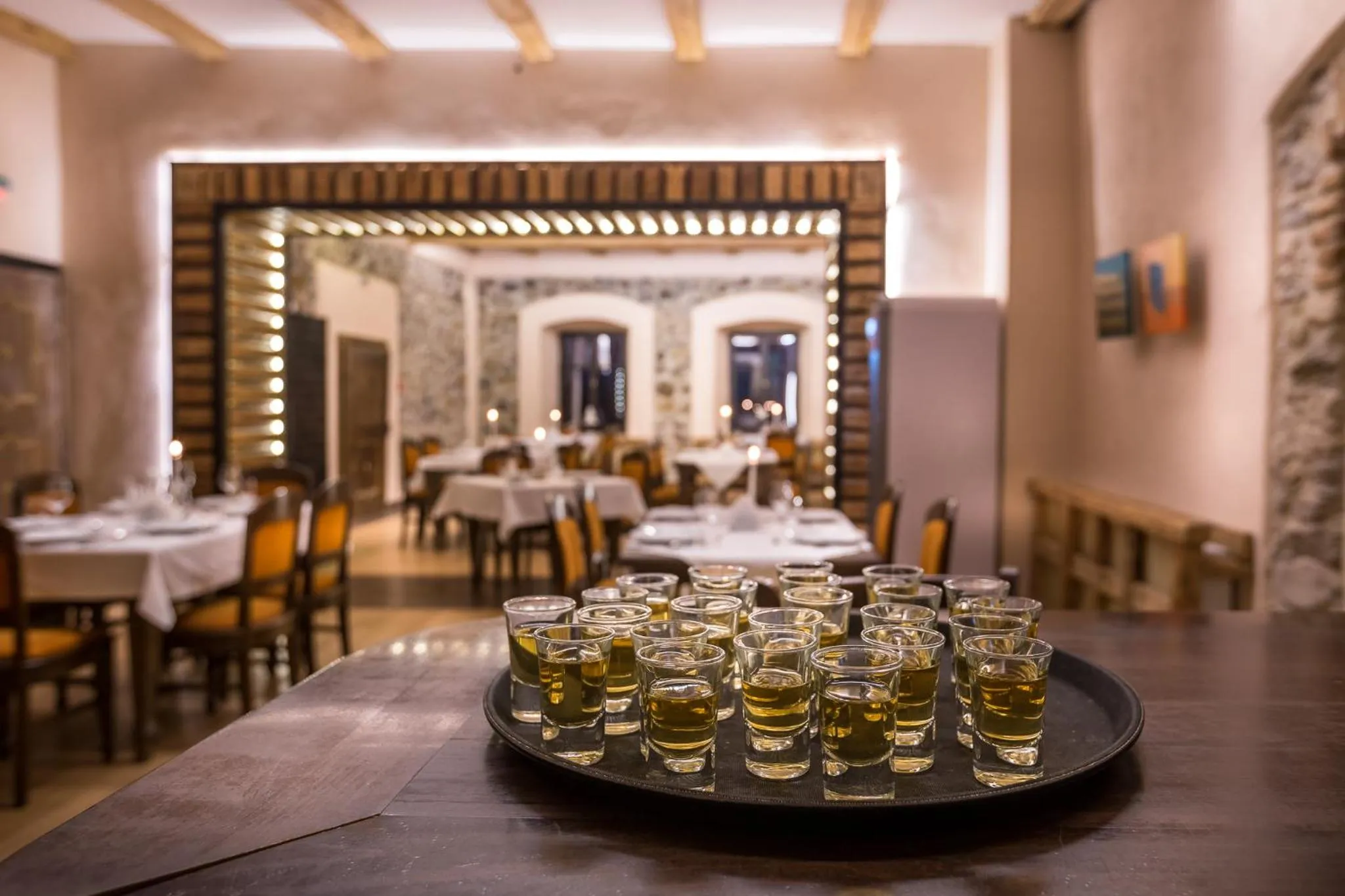 Restaurant/places to eat in Castle Hotel Daniel