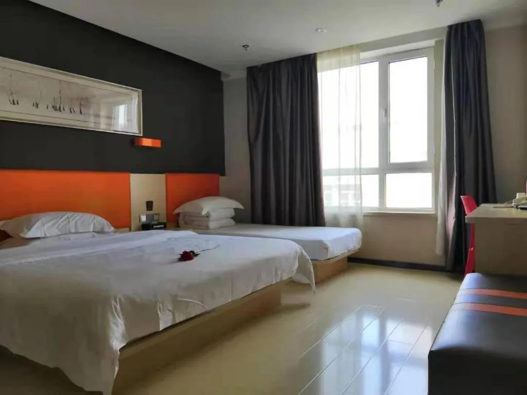 7Days Premium Dalian Lvshun Central Square New Mart