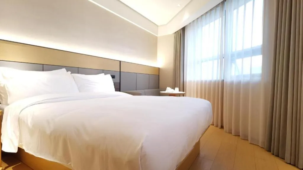 Ji Hotel Shanghai Xujiahui Guanshengyuan Road