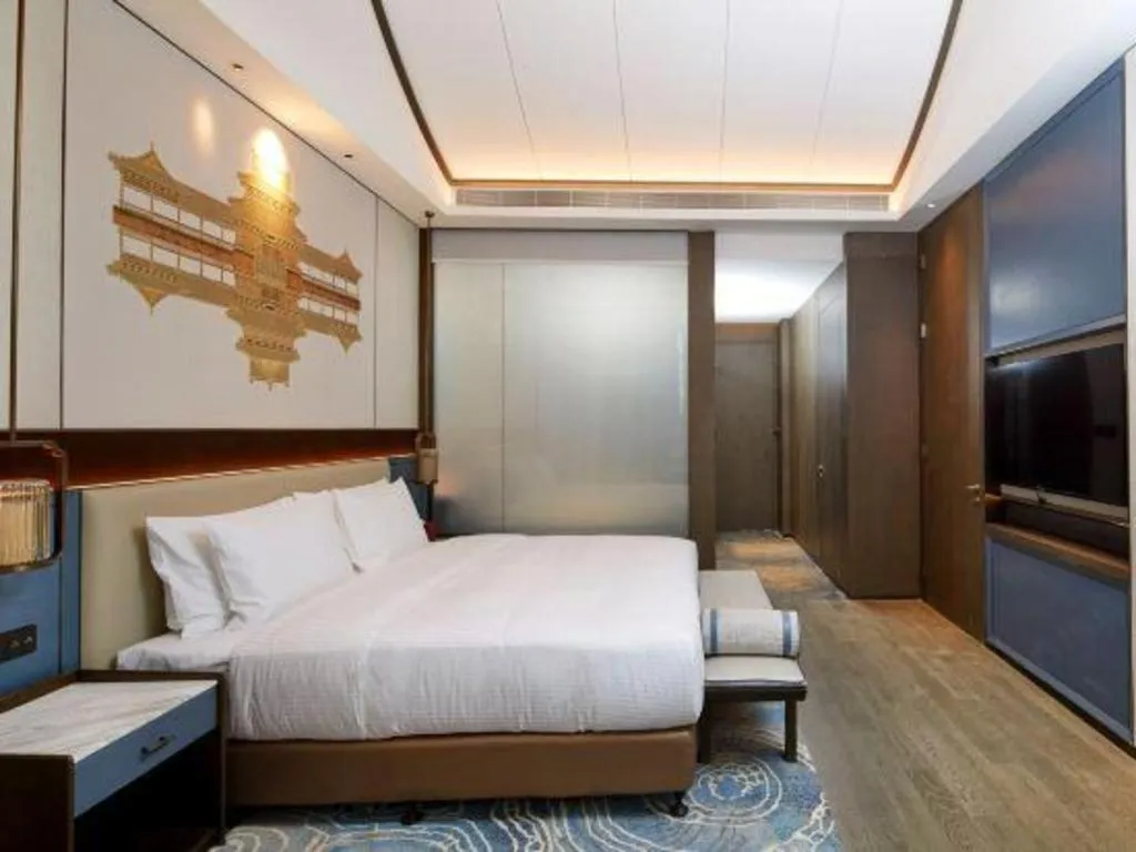 Bed in Steigenberger Hotel SUNAC Jinan