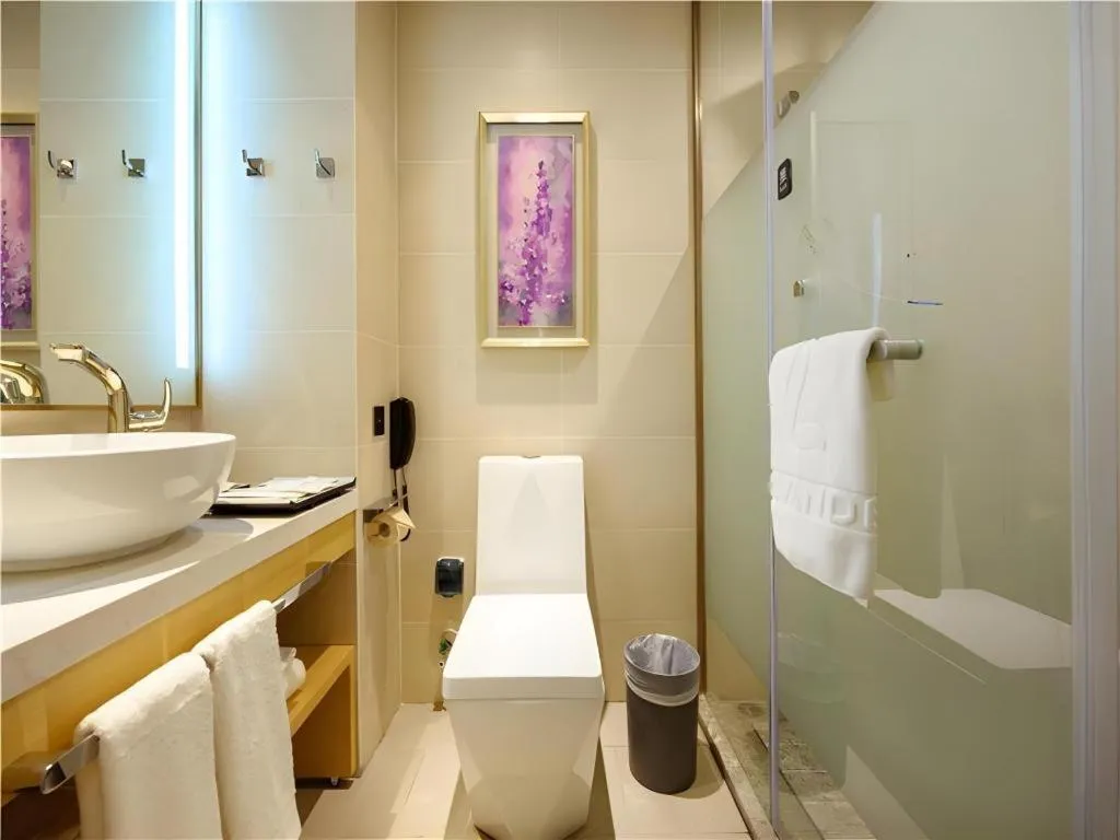 Lavande Hotel Shenyang Middle Street Walking Street Metro Station