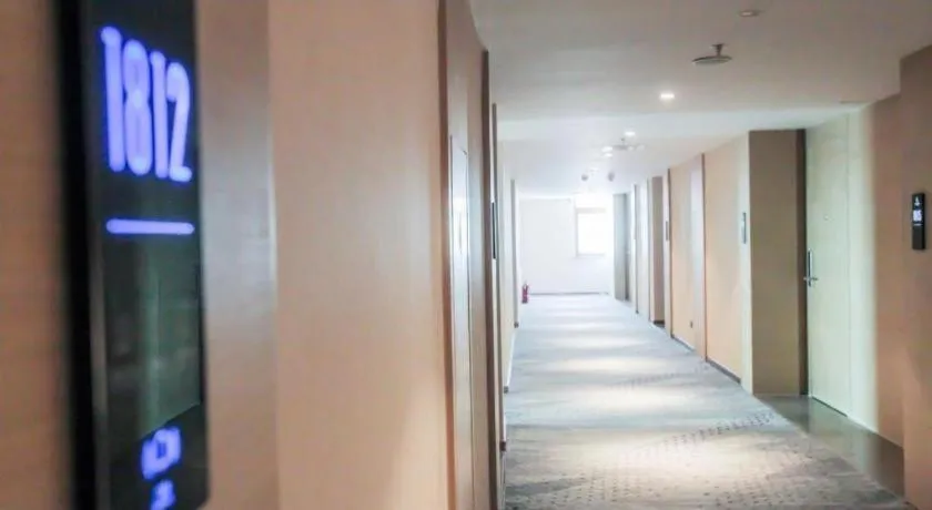 Lavande Hotel Shenyang Middle Street Walking Street Metro Station