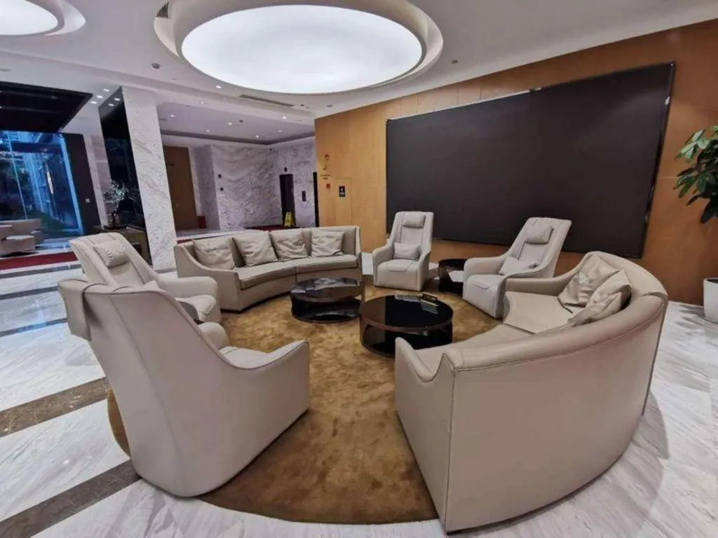 Lavande Hotel Shanghai Jing'an Shibei Gaoxin