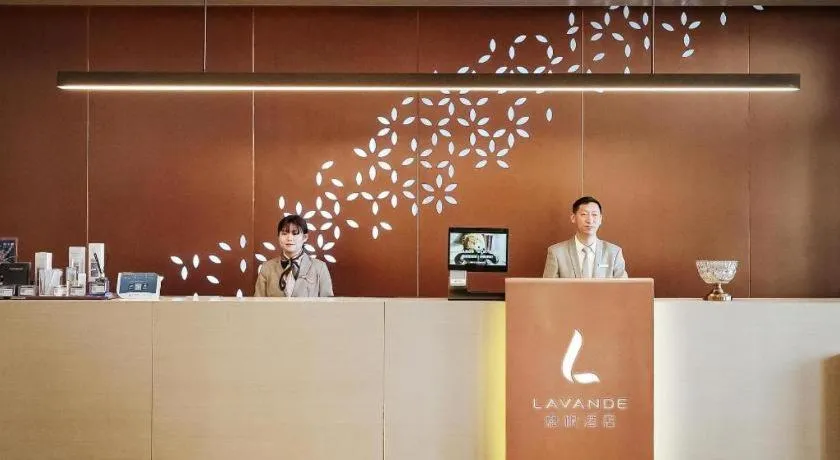 Lavande Hotel Shanghai Jing'an Shibei Gaoxin