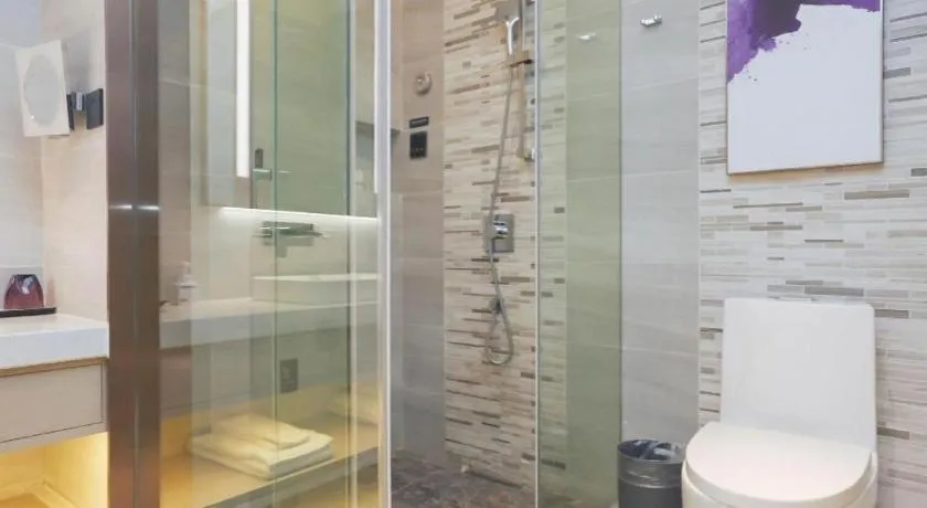 Lavande Hotel Shanghai Jing'an Shibei Gaoxin