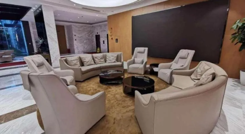 Lavande Hotel Shanghai Jing'an Shibei Gaoxin