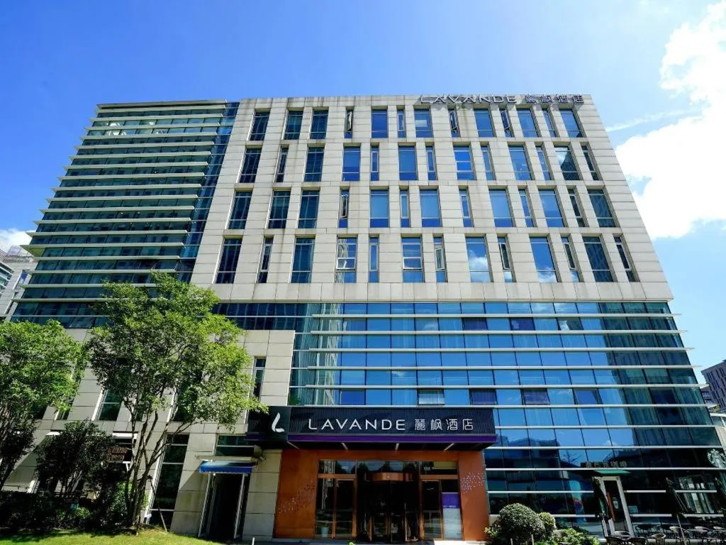 Lavande Hotel Shanghai Jing'an Shibei Gaoxin