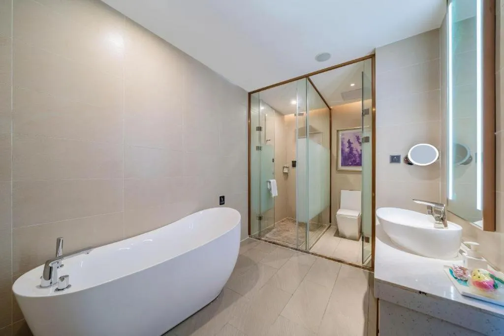 Lavande Hotel Shaoguan Bainian East Street Fengcai Building