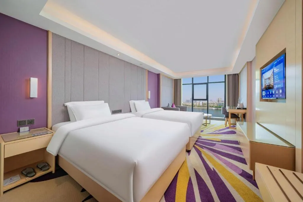 Bed in Lavande Hotel Shaoguan Bainian East Street Fengcai Building