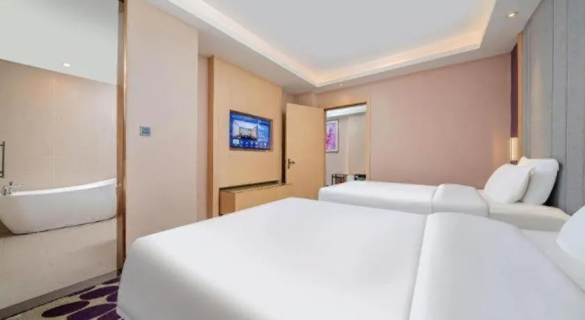 Bed in Lavande Hotel Shaoguan Bainian East Street Fengcai Building
