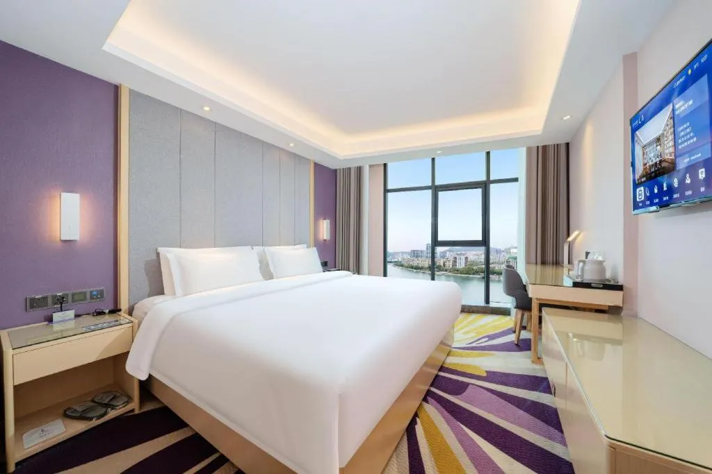 Bed in Lavande Hotel Shaoguan Bainian East Street Fengcai Building