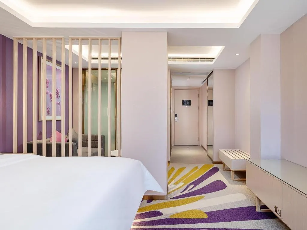 Bed in Lavande Hotel Shaoguan Bainian East Street Fengcai Building