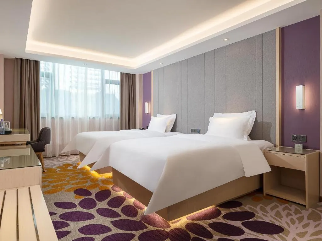 Bed in Lavande Hotel Shaoguan Bainian East Street Fengcai Building