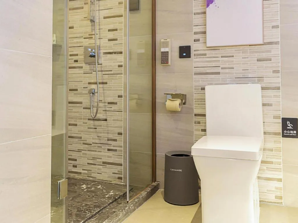 Lavande Hotel Nanchang Aixihu Shida