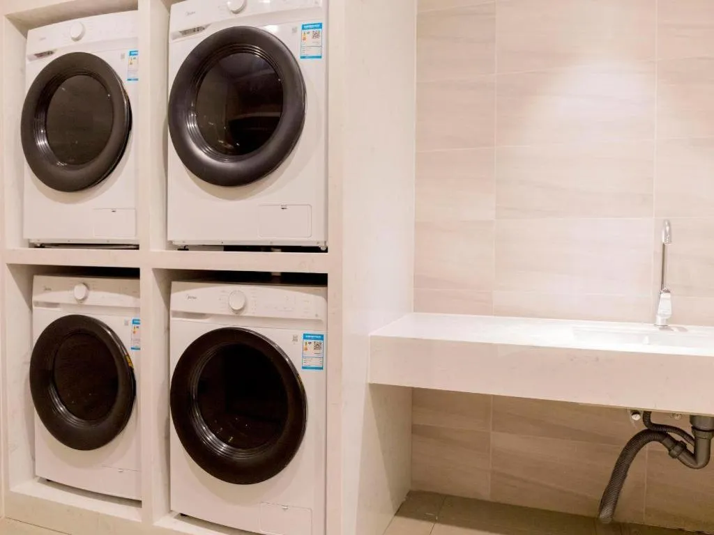 Lavande Hotel Nanchang Aixihu Shida