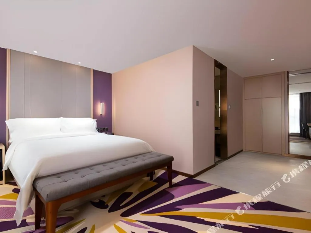 Bed in Lavande Hotel Kunming Railway Station