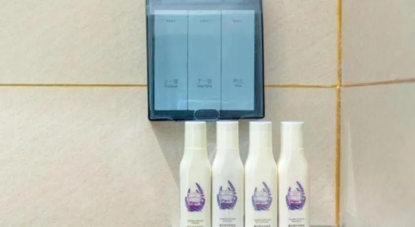 Lavande Hotel Dongguan Shijie Jiarong Shopping Plaza Liuhua Metro Station