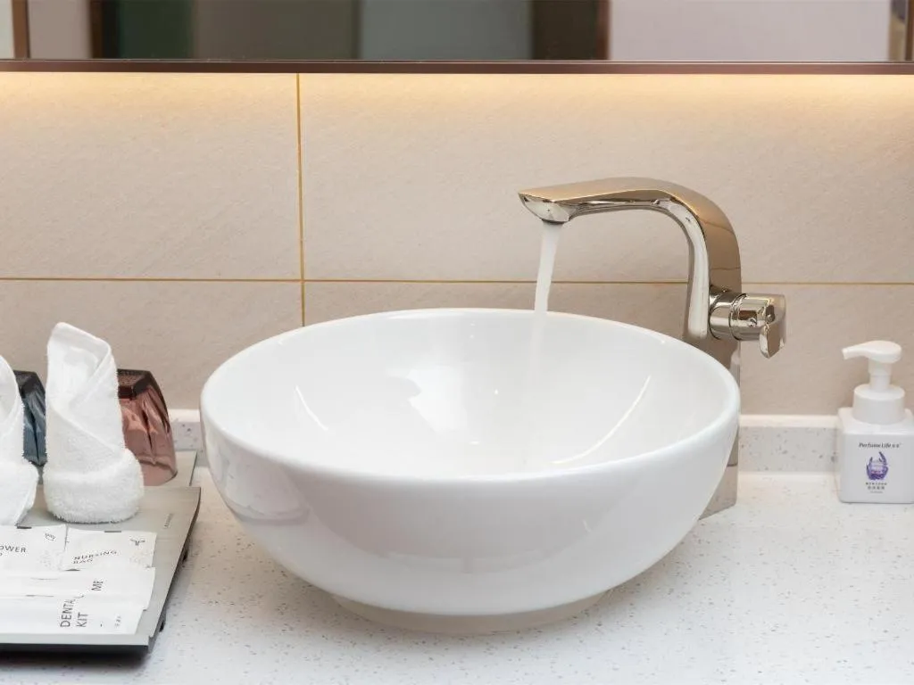 Lavande Hotel Dongguan Shijie Jiarong Shopping Plaza Liuhua Metro Station