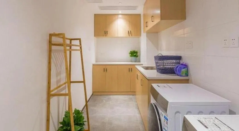 Lavande Hotel Dongguan Shijie Jiarong Shopping Plaza Liuhua Metro Station