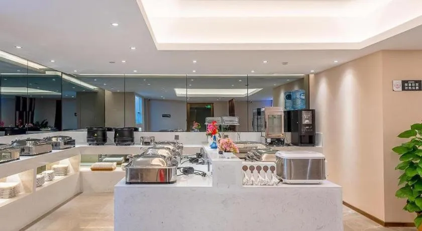 Lavande Hotel Dongguan Shijie Jiarong Shopping Plaza Liuhua Metro Station