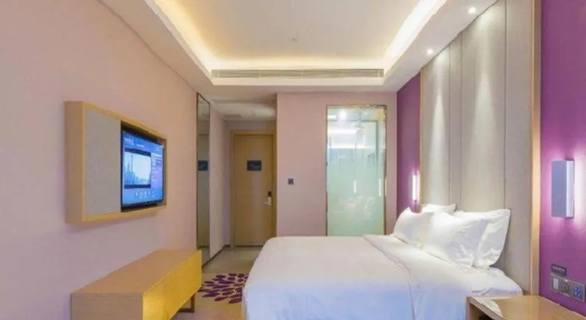 Bed in Lavande Hotel Dongguan Shijie Jiarong Shopping Plaza Liuhua Metro Station