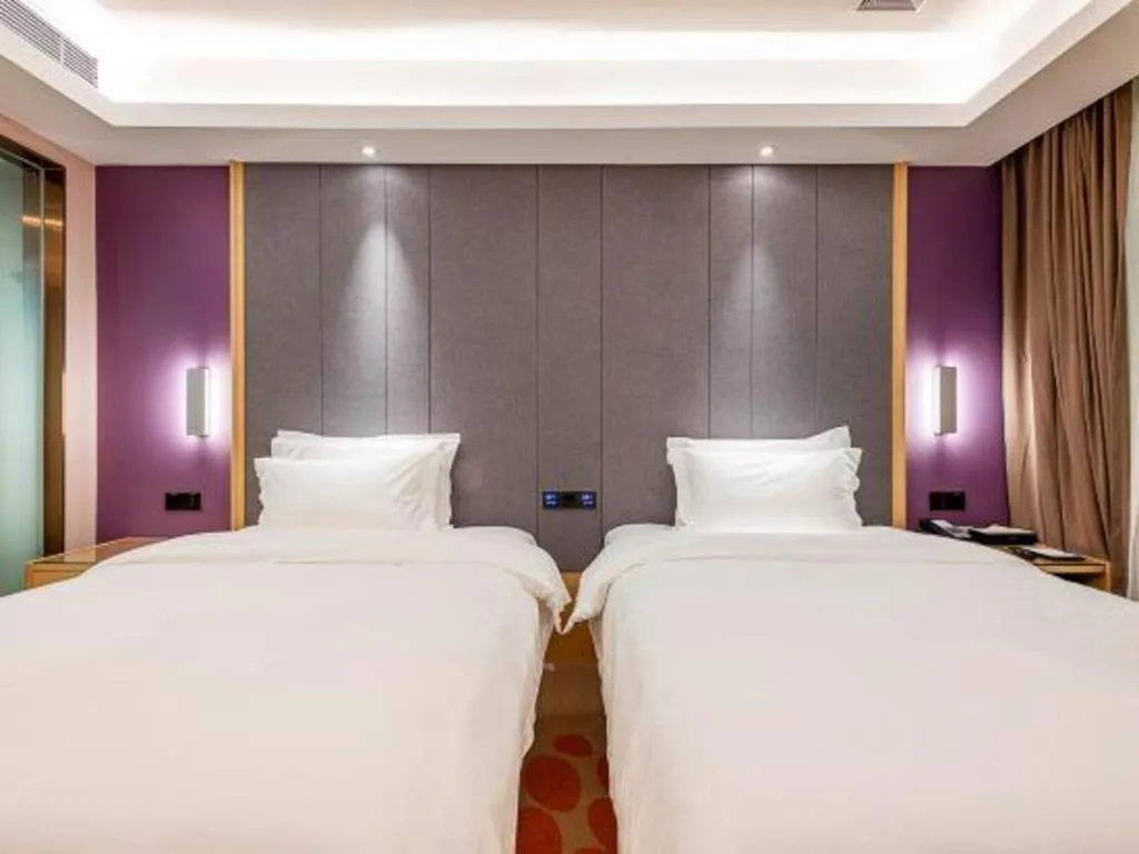 Bed in Lavande Hotel Dongguan Shijie Jiarong Shopping Plaza Liuhua Metro Station