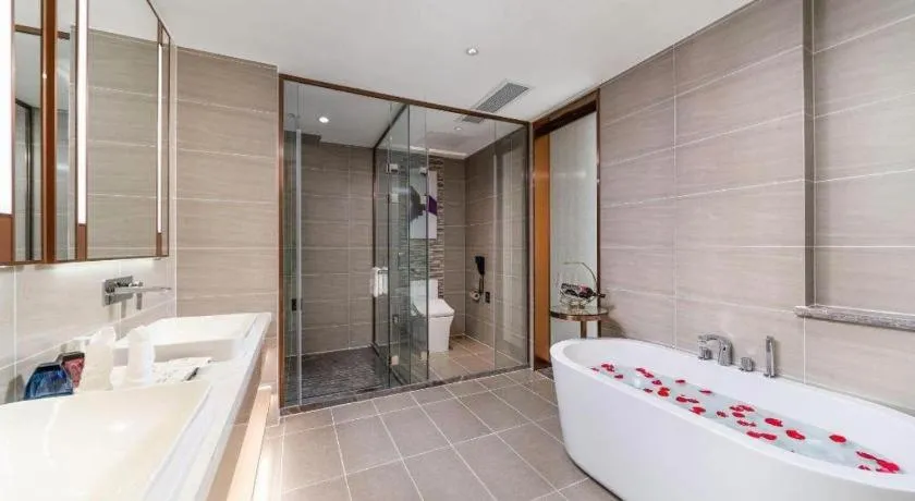 Lavande Hotel Chaozhou Fortune Center Lin Street