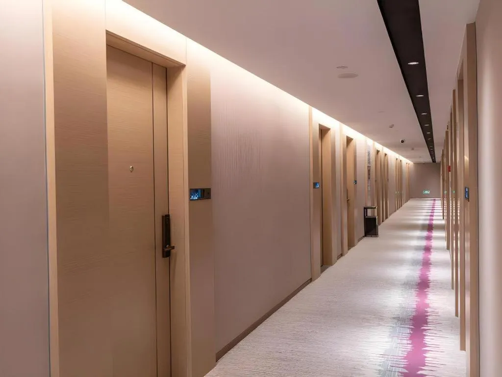 Lavande Hotel Chaozhou Fortune Center Lin Street