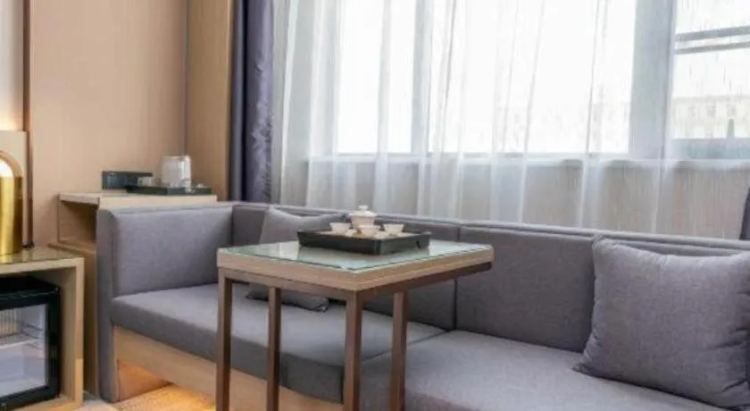 Lavande Hotel Chaozhou Fortune Center Lin Street