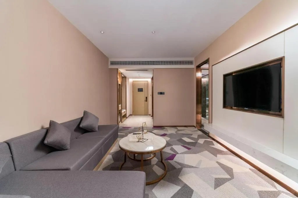 Lavande Hotel Chaozhou Fortune Center Lin Street