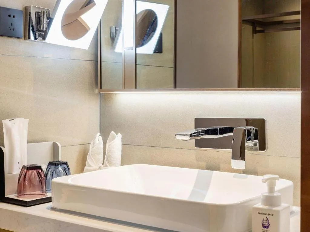 Lavande Hotel Wuxi East Railway Station