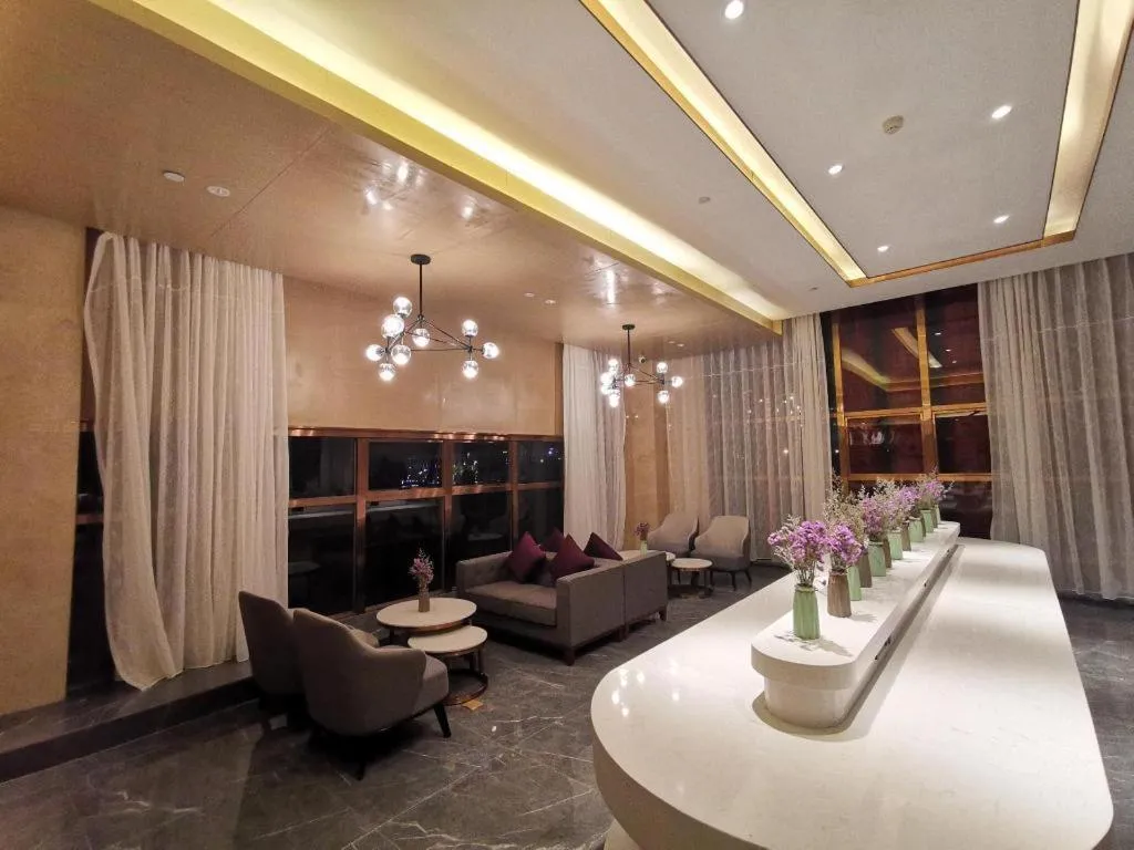 Lavande Hotel Wuxi East Railway Station