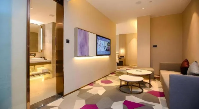 Lavande Hotel Wuxi East Railway Station