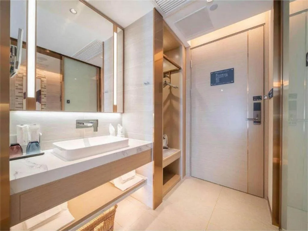 Lavande Hotel Wuxi East Railway Station