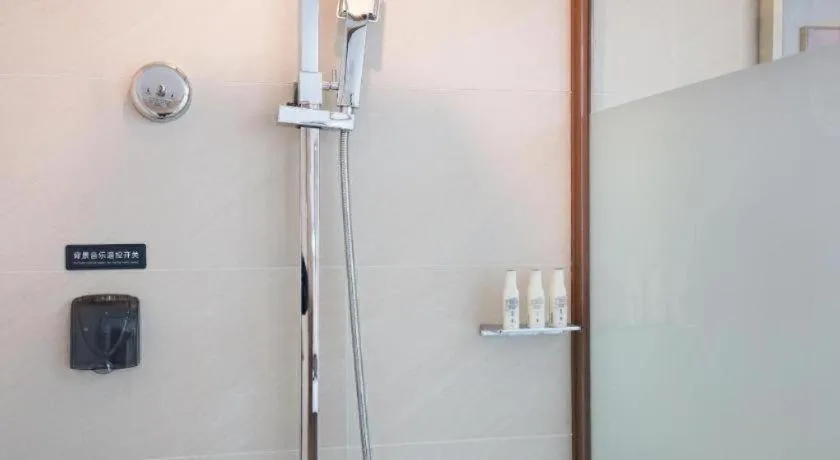 Lavande Hotel Wuhan Jianghan Road Jiqing Street