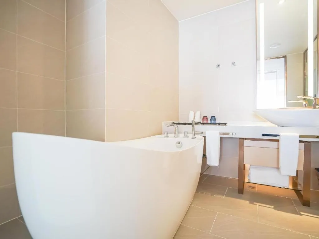 Lavande Hotel Wuhan Jianghan Road Jiqing Street