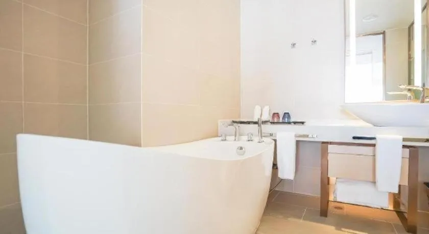 Lavande Hotel Wuhan Jianghan Road Jiqing Street